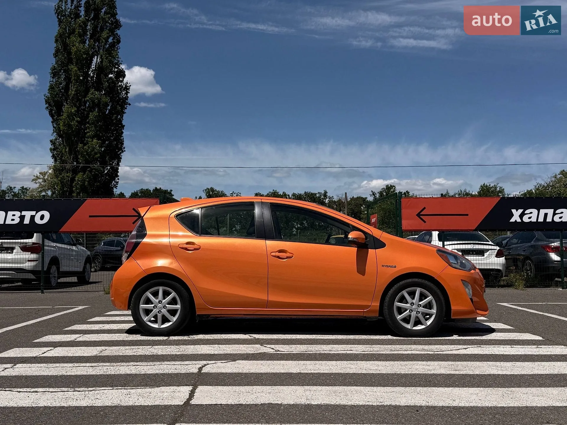 2015 Toyota Prius c - мініатюра 4