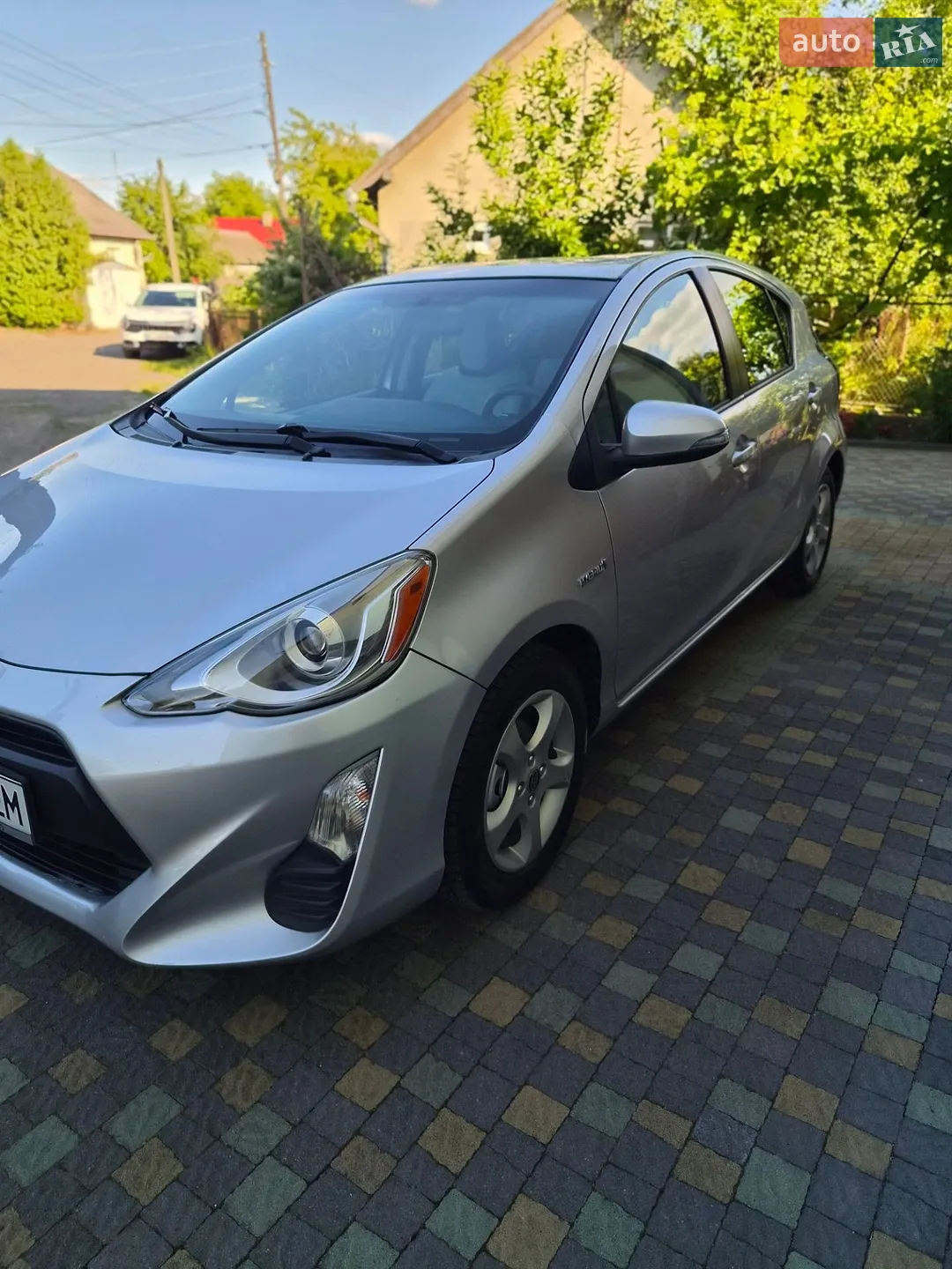 2015 Toyota Prius c - мініатюра 2