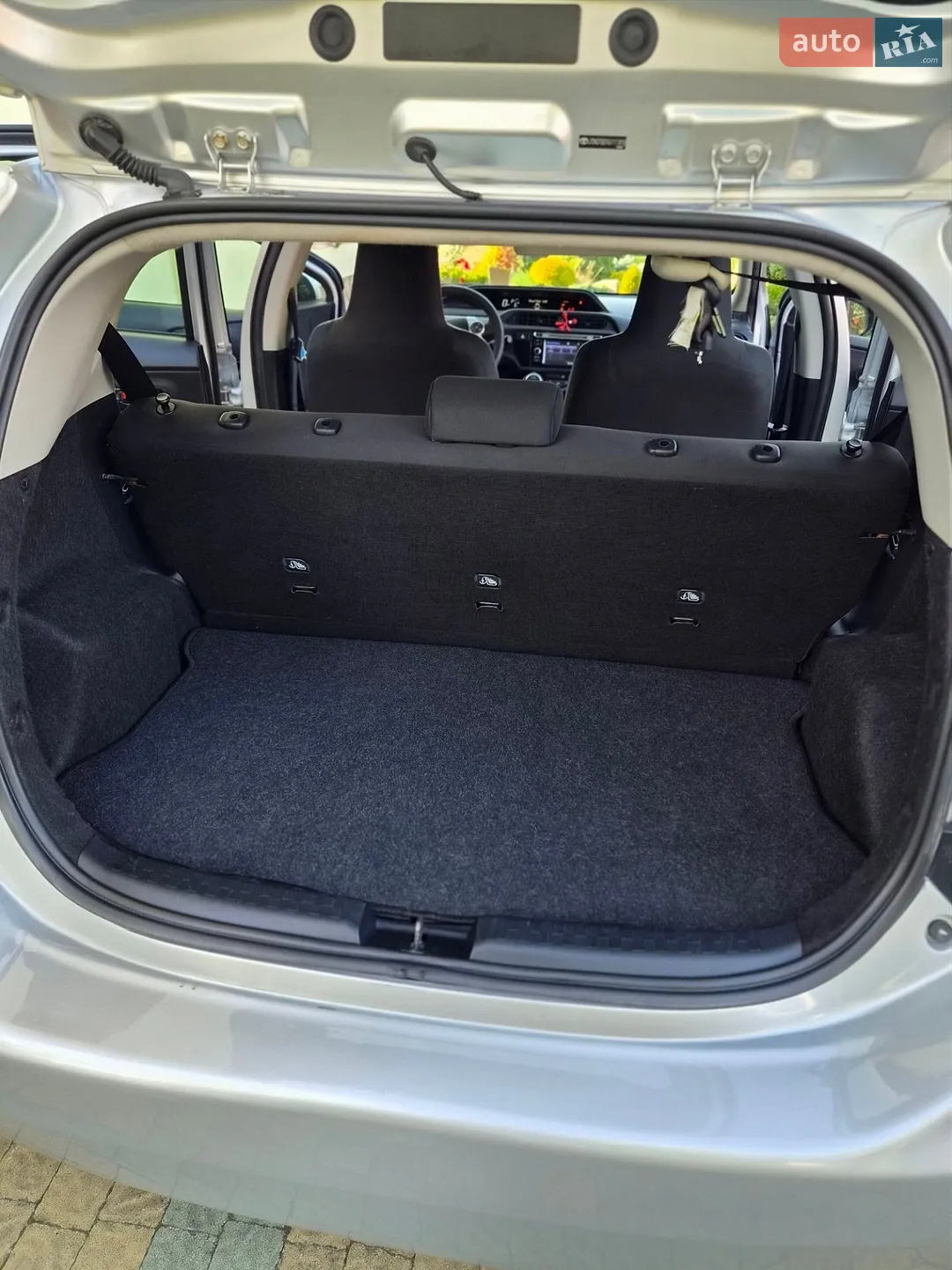 2015 Toyota Prius c - мініатюра 13