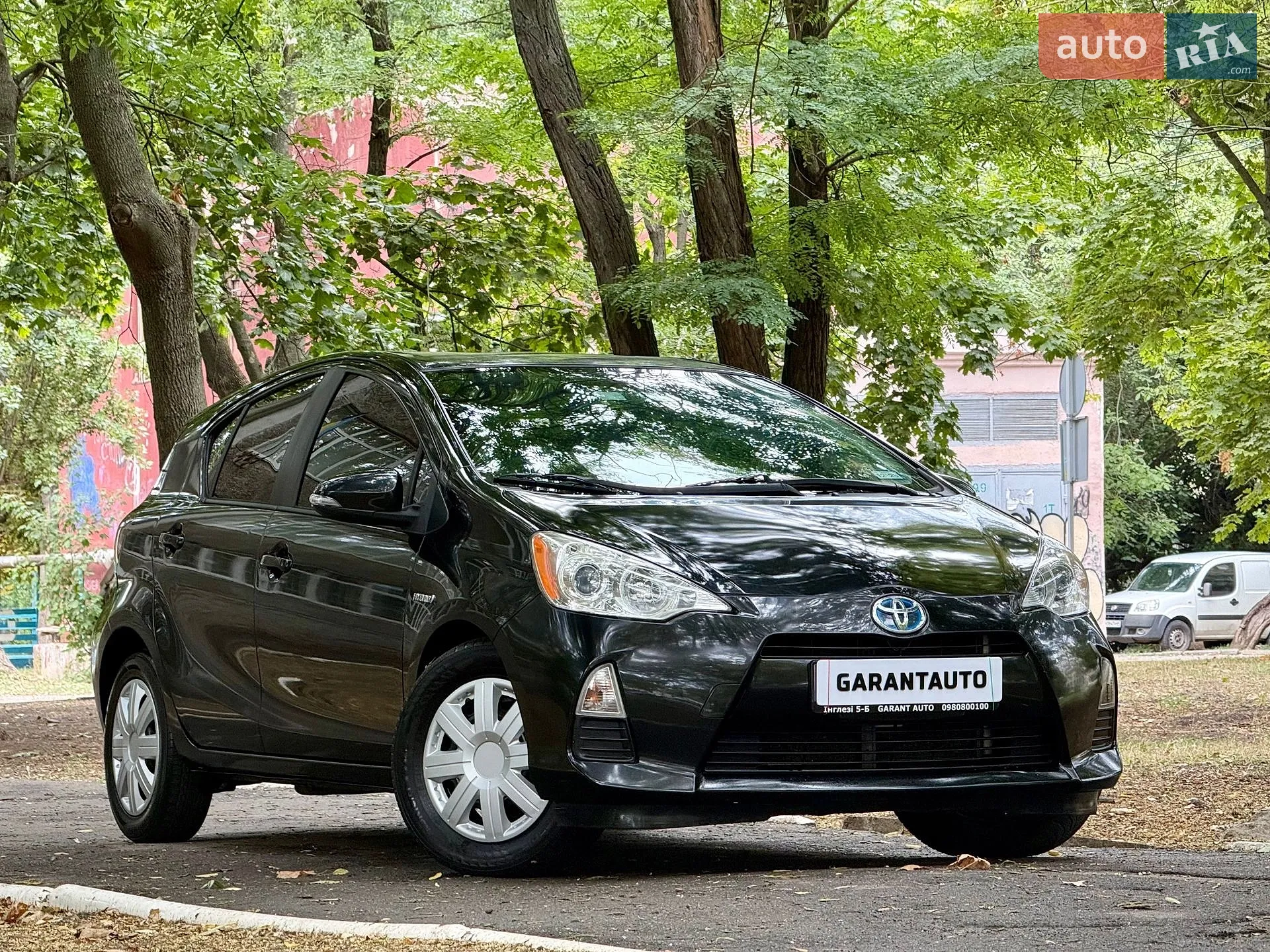 2014 Toyota Prius c - мініатюра 8