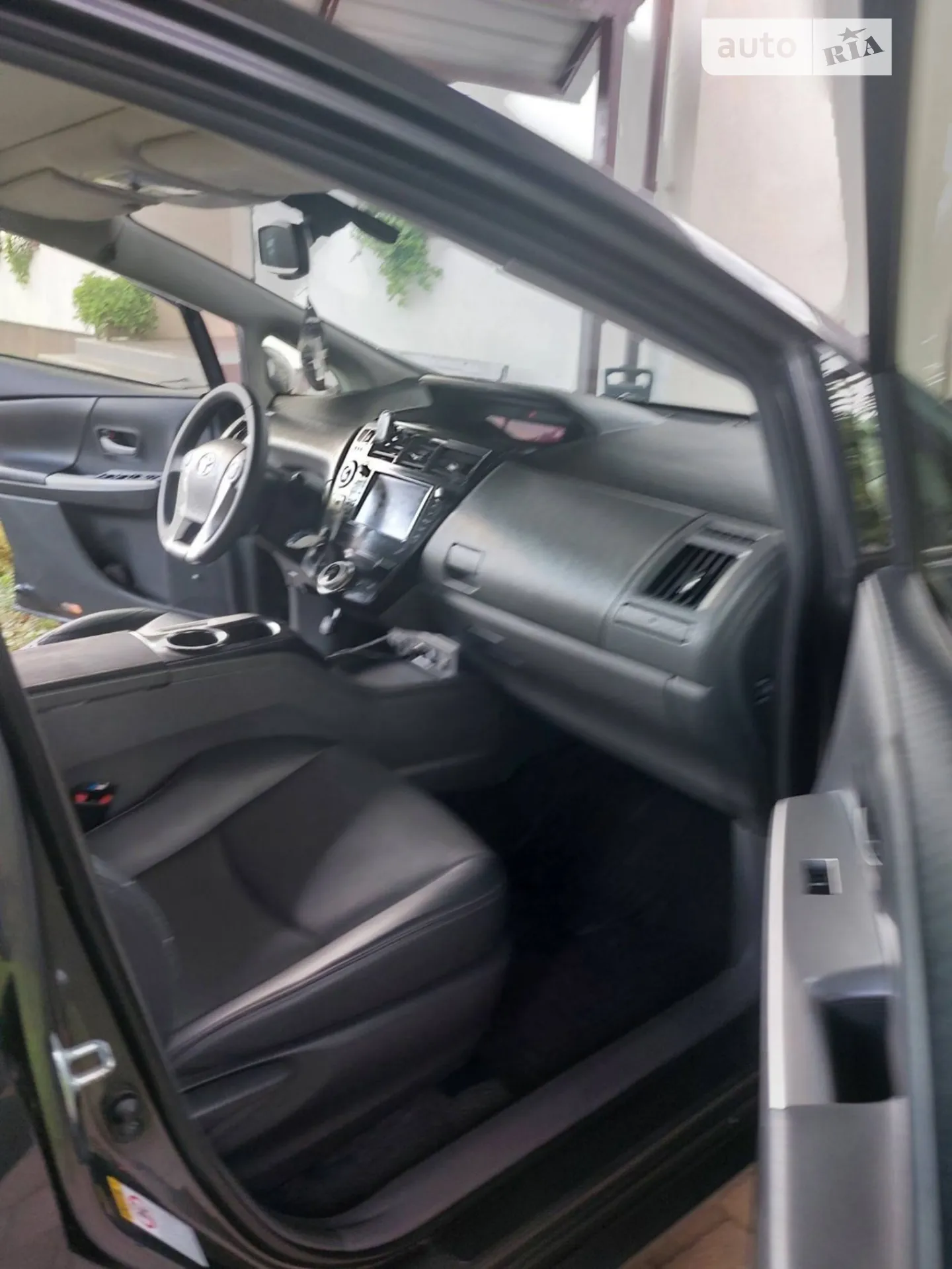 2012 Toyota Prius v (+) - мініатюра 5