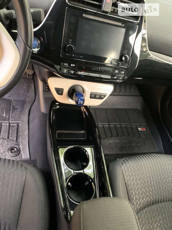 Хетчбек Toyota Prius Prime 2018 в Одесі