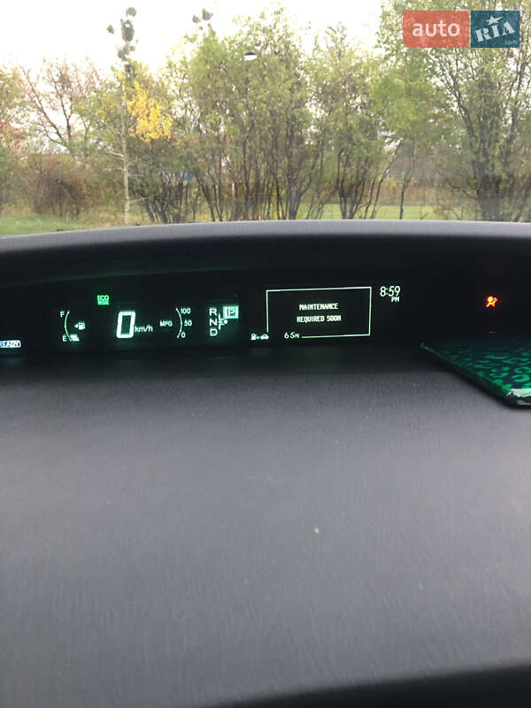 Хетчбек Toyota Prius Prime 2016 в Жовкві
