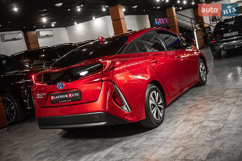 Хэтчбек Toyota Prius Prime 2017 в Одессе
