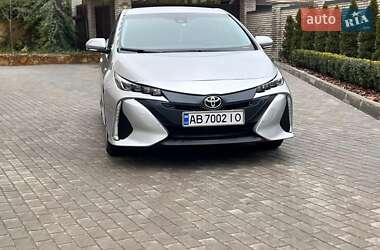 Хэтчбек Toyota Prius Prime 2018 в Могилев-Подольске