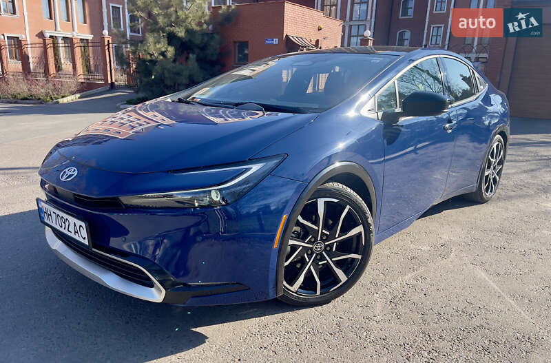 Toyota Prius Prime 2024