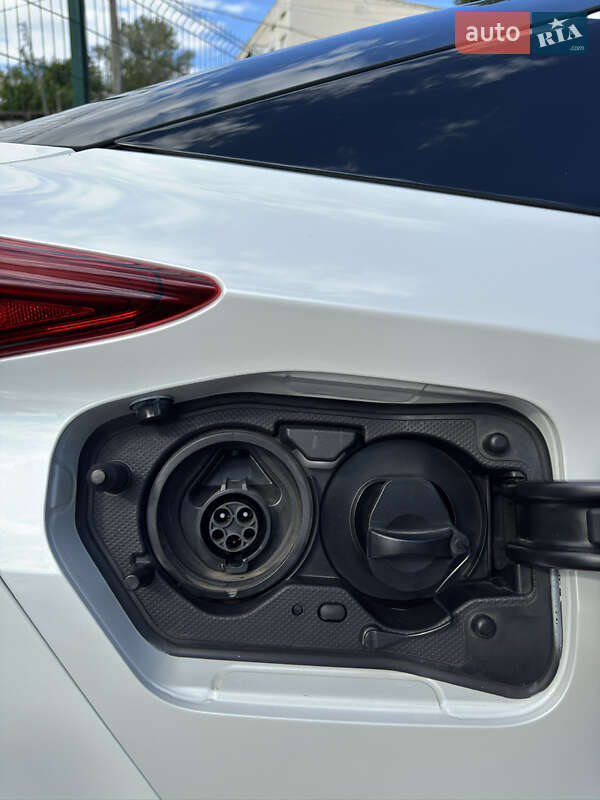 Хэтчбек Toyota Prius Prime 2018 в Одессе