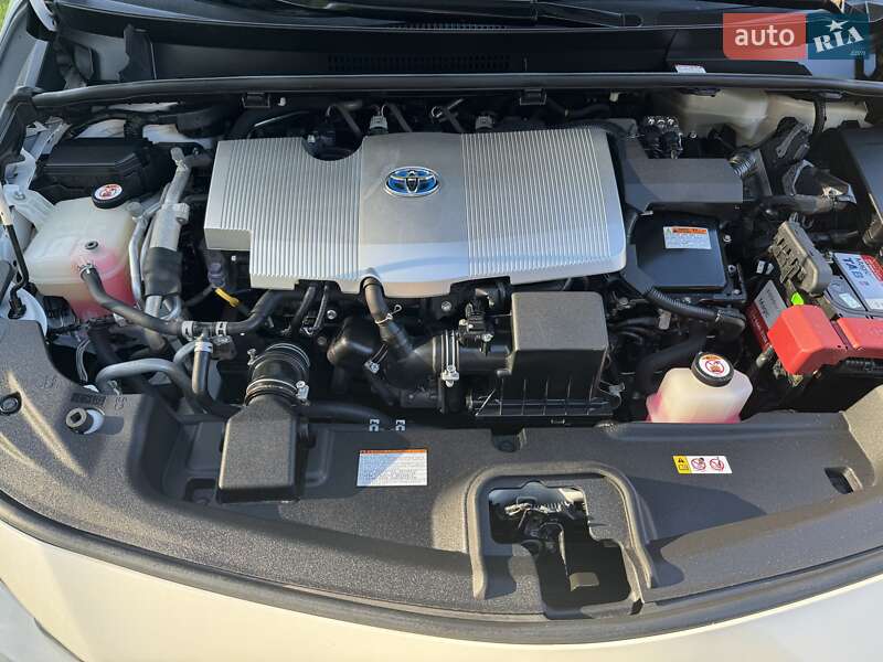 Хетчбек Toyota Prius Prime 2019 в Полтаві