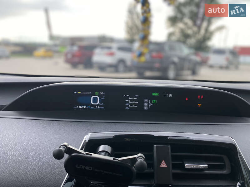 Хэтчбек Toyota Prius Prime 2017 в Киеве