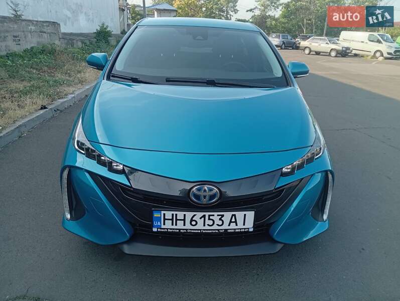 Хэтчбек Toyota Prius Prime 2017 в Одессе