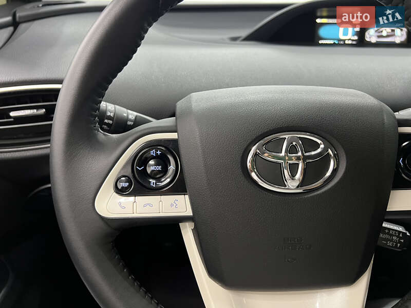 Хетчбек Toyota Prius Prime 2017 в Одесі фото 10 Хетчбек Toyota Prius Prime 2017 в Одесі