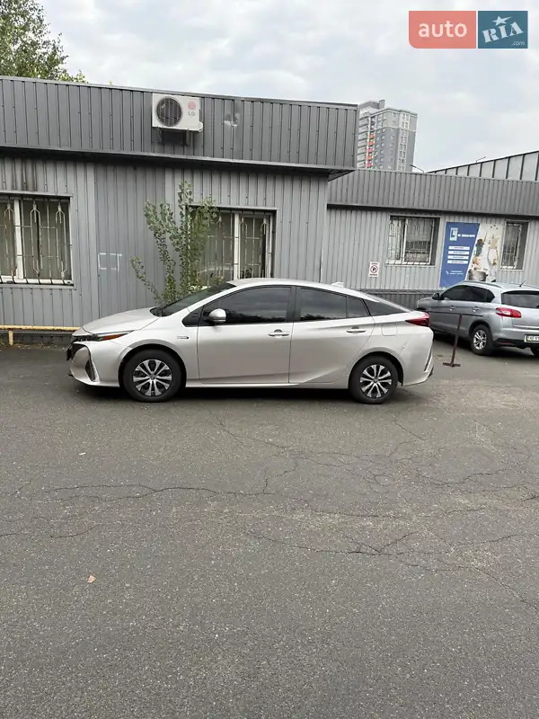 Toyota Prius Prime 2022 VIN JTDKAMFP8N3213625 фото оголошення 21 з 62