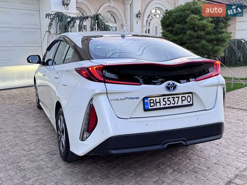 Хэтчбек Toyota Prius Prime 2018 в Одессе