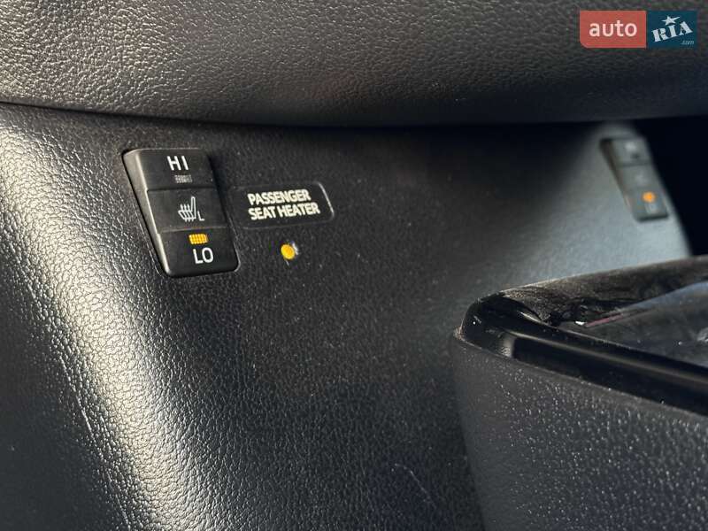 Хэтчбек Toyota Prius Prime 2018 в Одессе