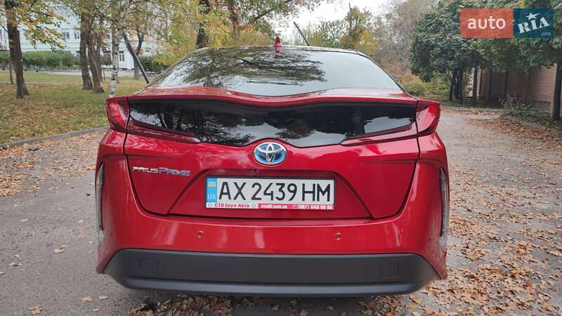 Хэтчбек Toyota Prius Prime 2016 в Харькове фото 5 Хэтчбек Toyota Prius Prime 2016 в Харькове