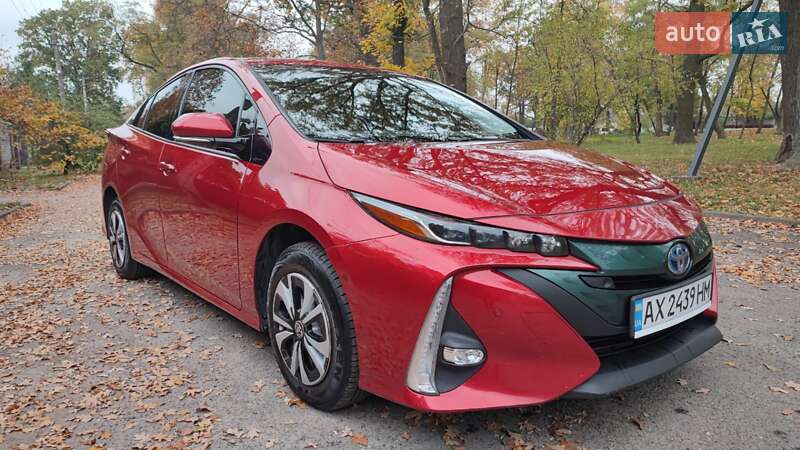 Хэтчбек Toyota Prius Prime 2016 в Харькове фото 31 Хэтчбек Toyota Prius Prime 2016 в Харькове