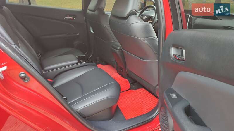 Хэтчбек Toyota Prius Prime 2016 в Харькове фото 36 Хэтчбек Toyota Prius Prime 2016 в Харькове