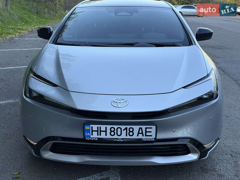 Хэтчбек Toyota Prius Prime 2024 в Одессе