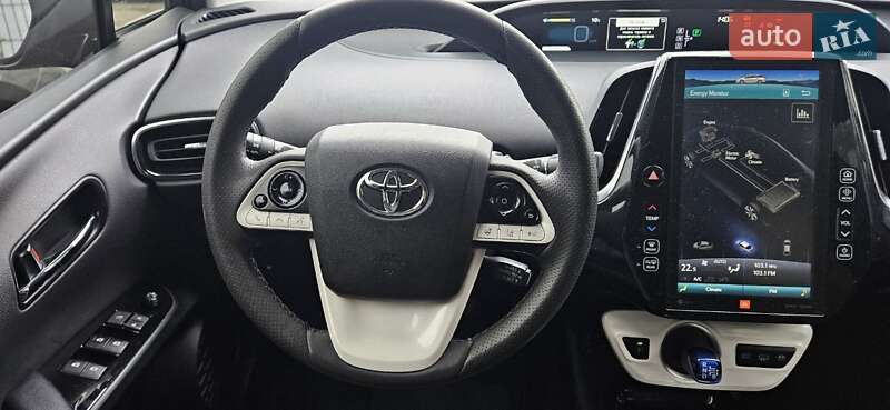 Хэтчбек Toyota Prius Prime 2018 в Киеве