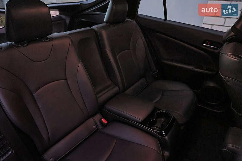 Хэтчбек Toyota Prius Prime 2017 в Одессе фото 19 Хэтчбек Toyota Prius Prime 2017 в Одессе