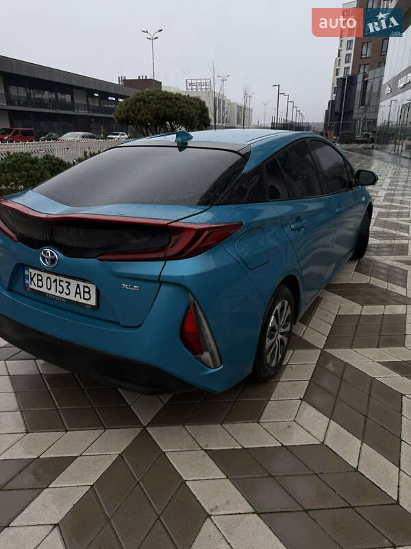 Хэтчбек Toyota Prius Prime 2020 в Киеве фото 14 Хэтчбек Toyota Prius Prime 2020 в Киеве