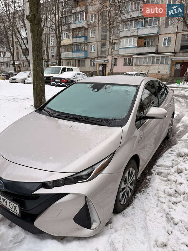 Toyota Prius Prime 2019