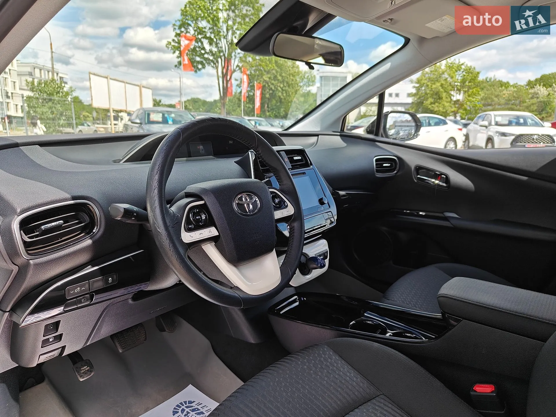 2017 Toyota Prius - мініатюра 13