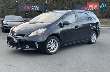 Універсал Toyota Prius v 2014 в Києві