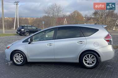 Універсал Toyota Prius v 2016 в Фастові