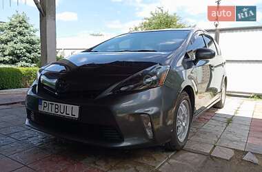 Универсал Toyota Prius v 2013 в Мироновке