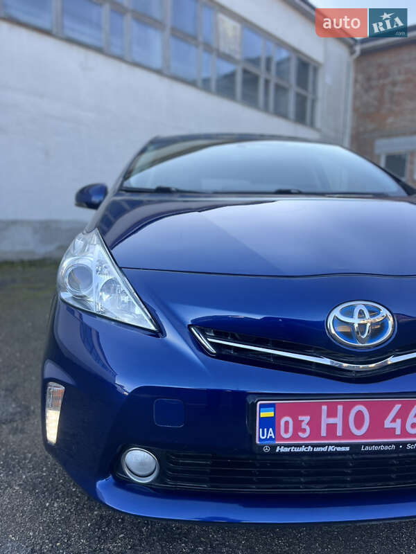 Универсал Toyota Prius v 2013 в Луцке фото 15 Универсал Toyota Prius v 2013 в Луцке