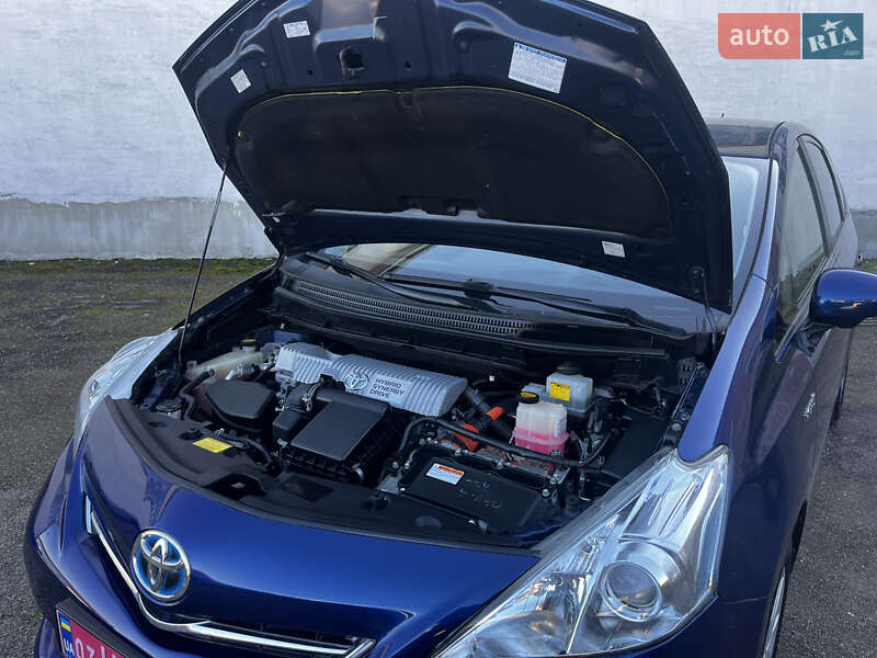 Универсал Toyota Prius v 2013 в Луцке фото 48 Универсал Toyota Prius v 2013 в Луцке