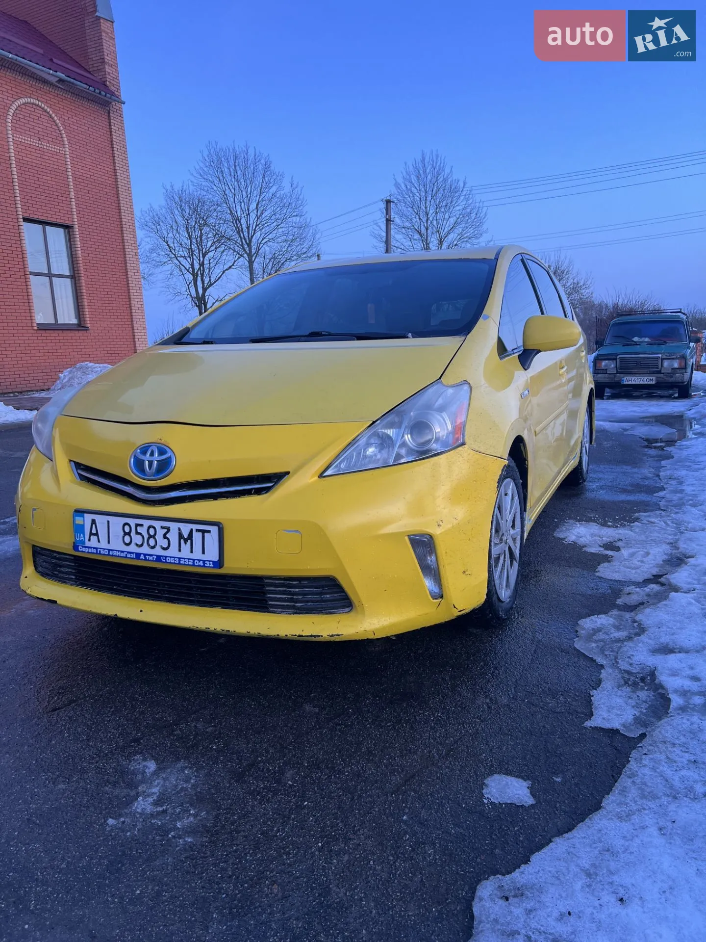 2012 Toyota Prius v (+) - мініатюра 15