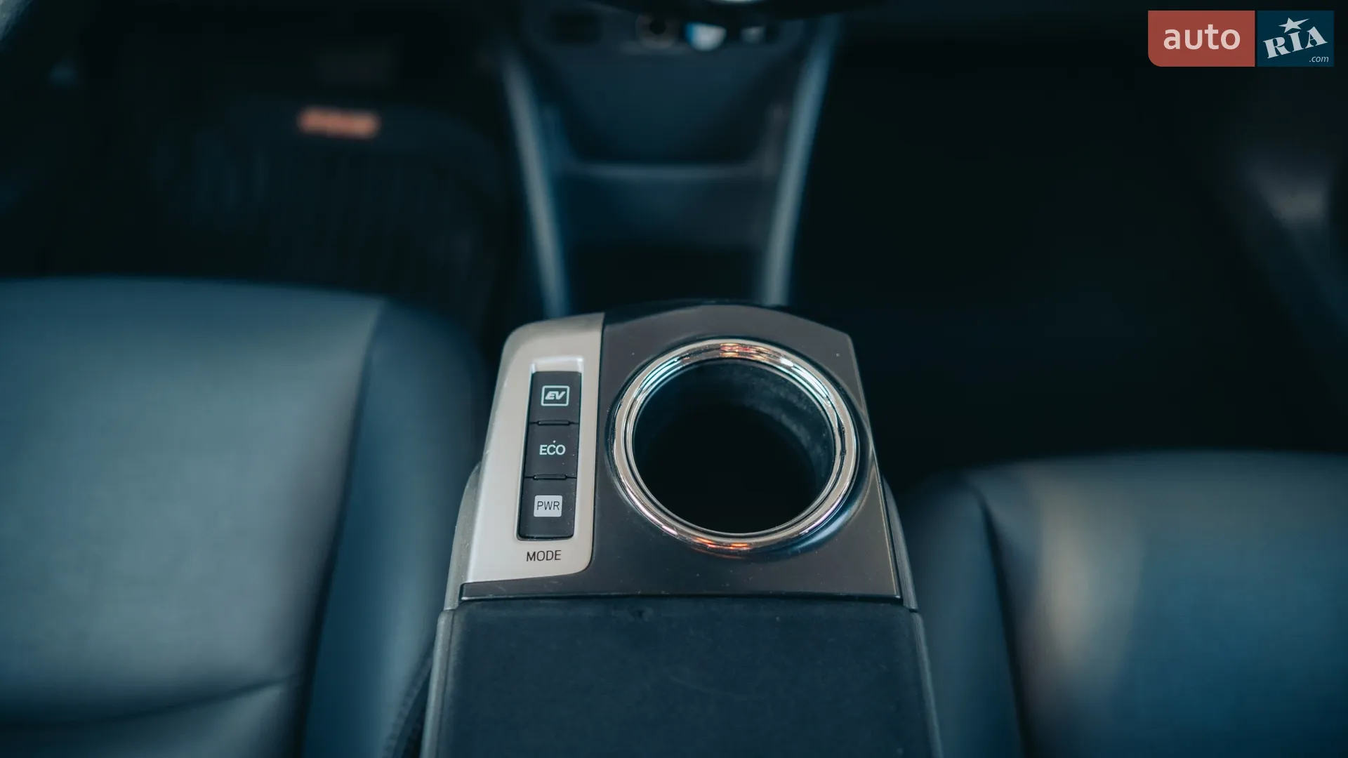 2013 Toyota Prius v (+) - мініатюра 44