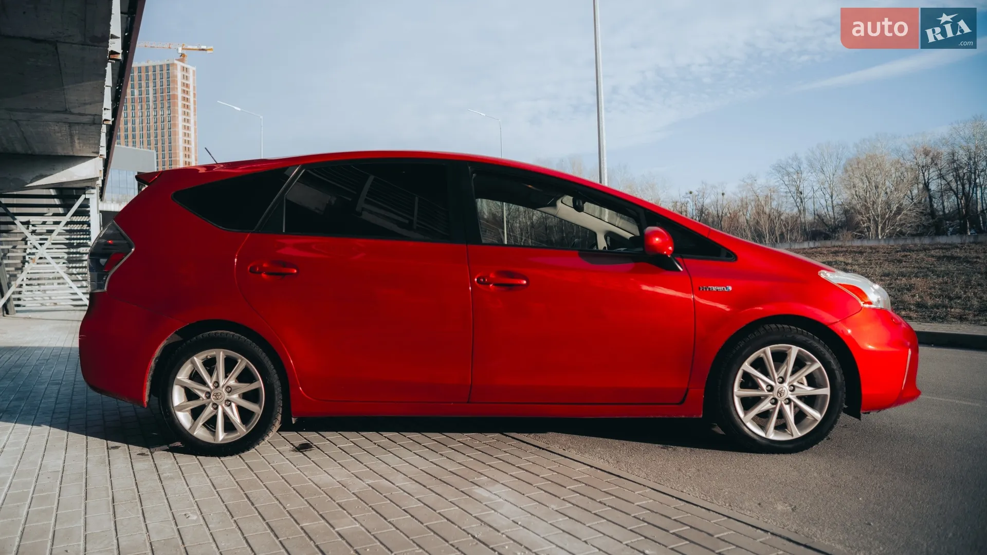 2013 Toyota Prius v (+) - мініатюра 25