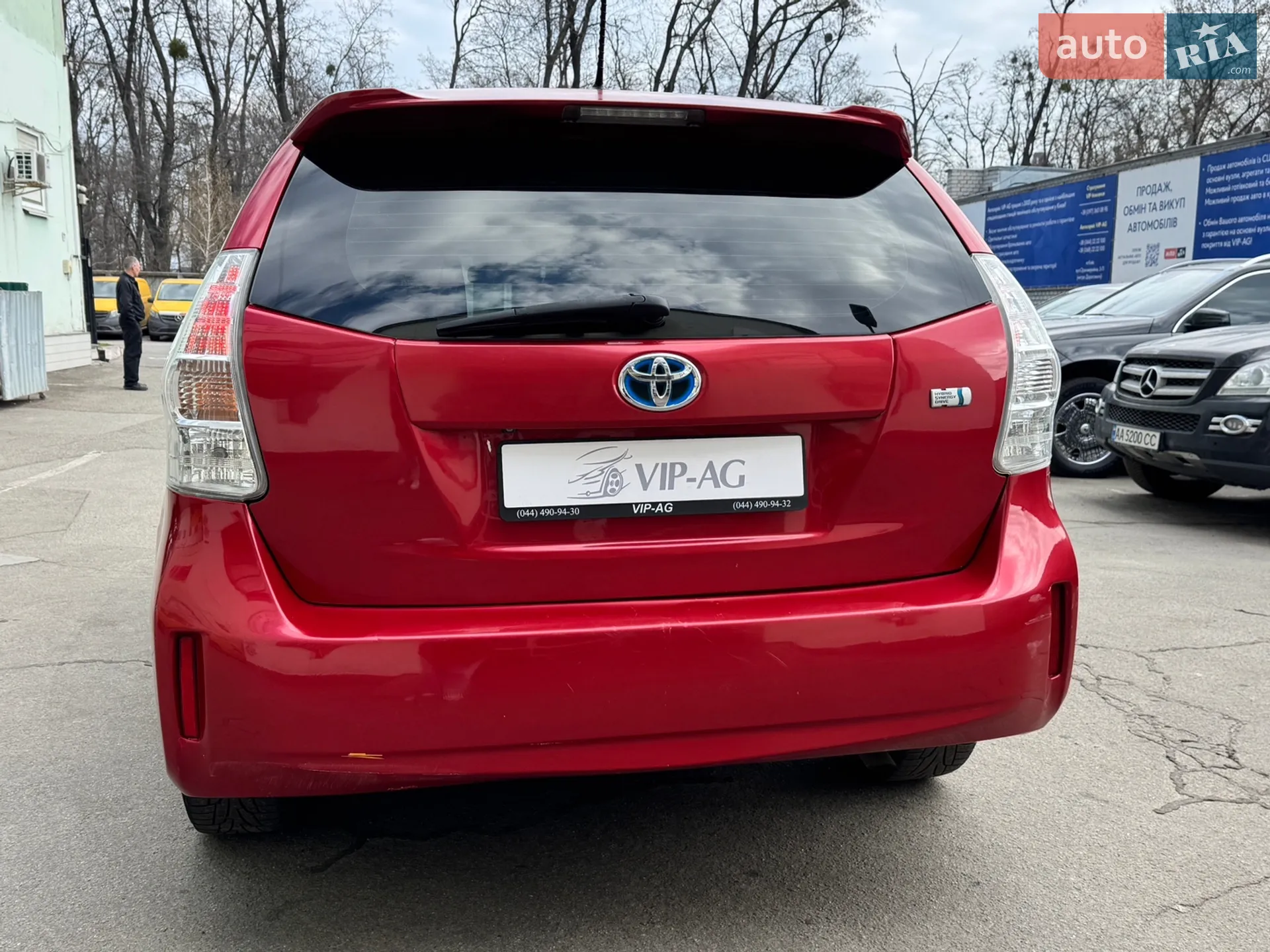 2013 Toyota Prius v (+) - мініатюра 6