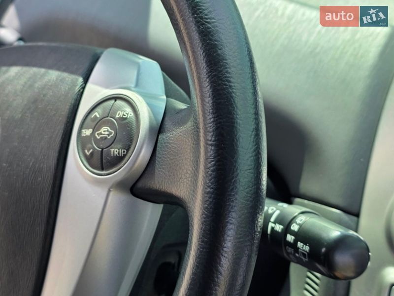 Универсал Toyota Prius v 2013 в Запорожье фото 16 Универсал Toyota Prius v 2013 в Запорожье