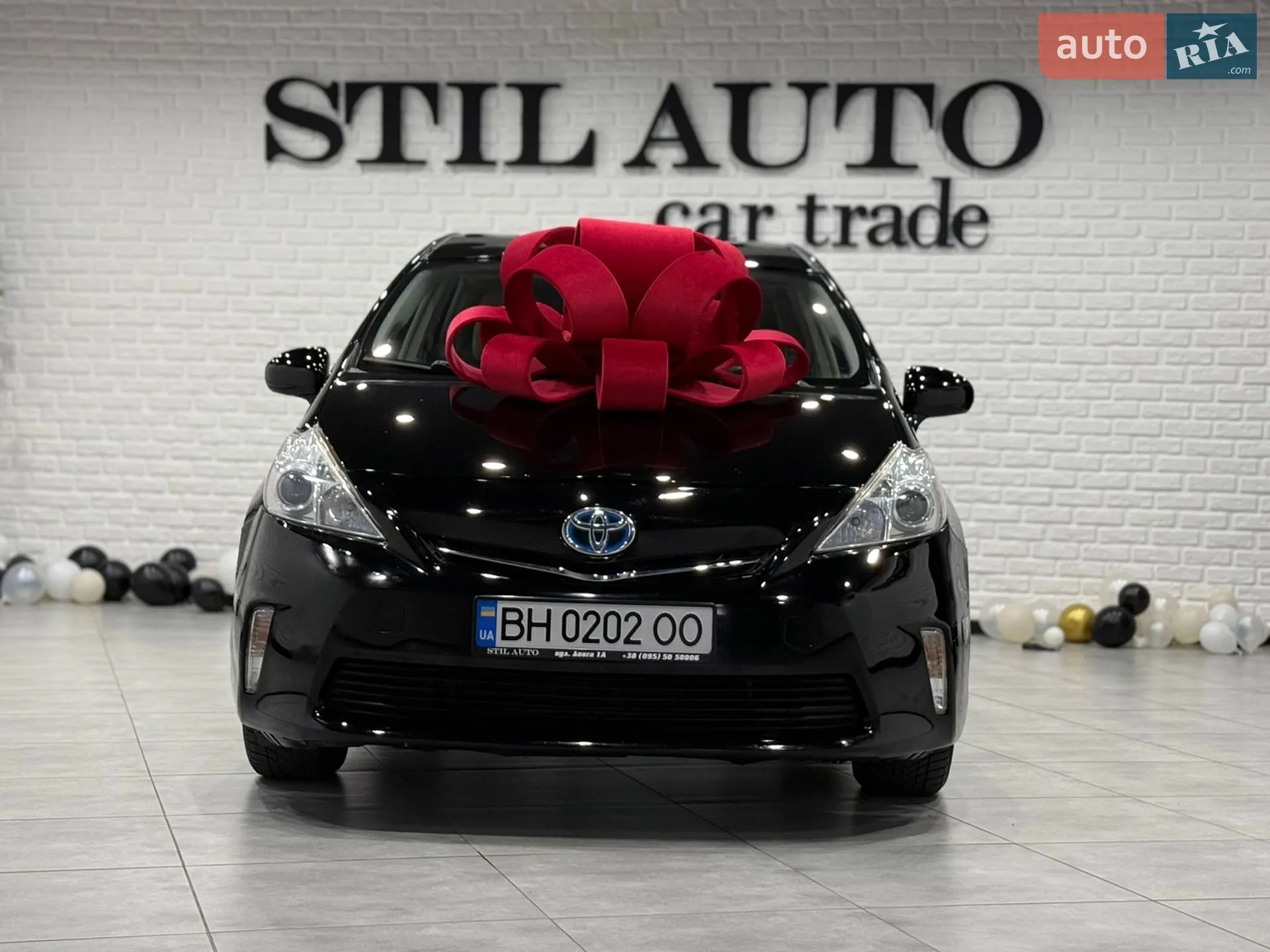 2013 Toyota Prius v (+) - мініатюра 10