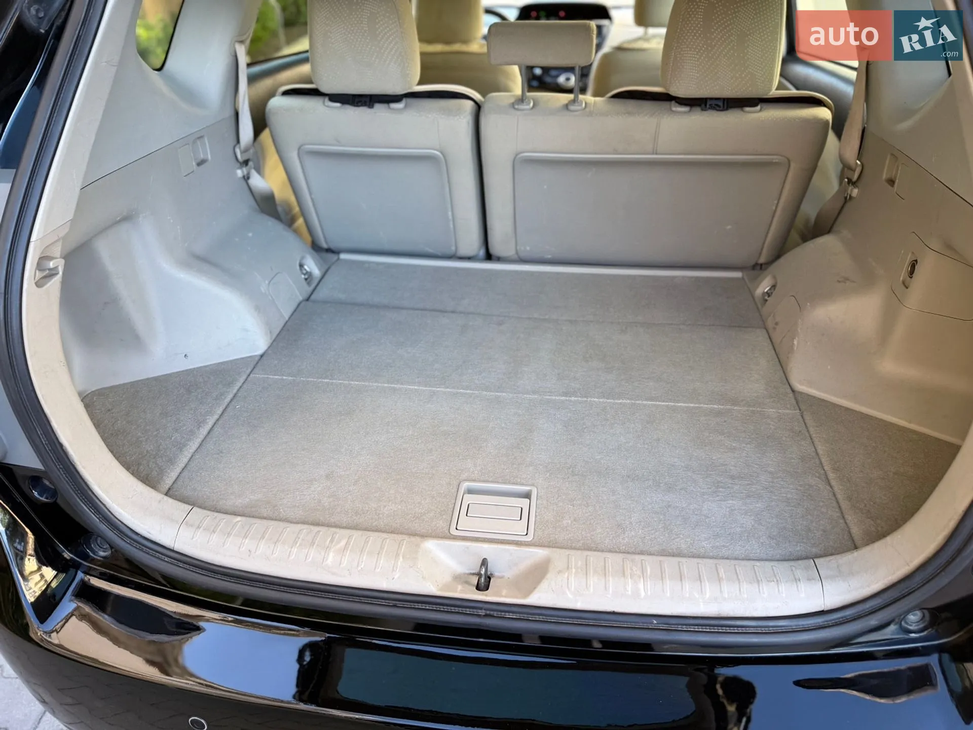 2013 Toyota Prius v (+) - мініатюра 31
