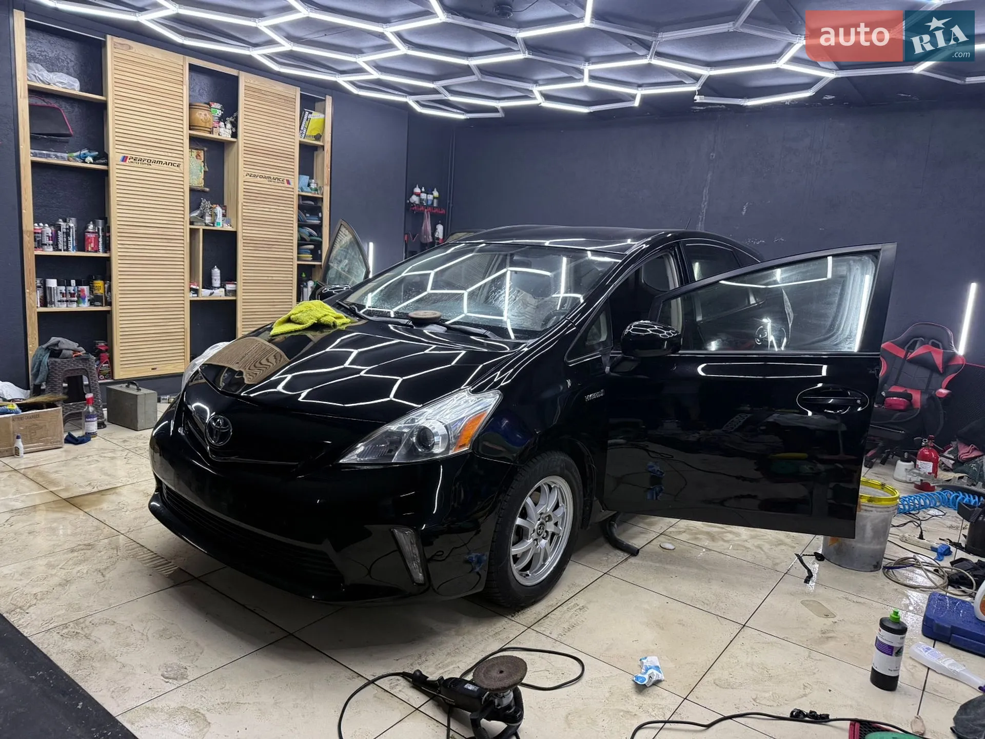 2013 Toyota Prius v (+) - мініатюра 84