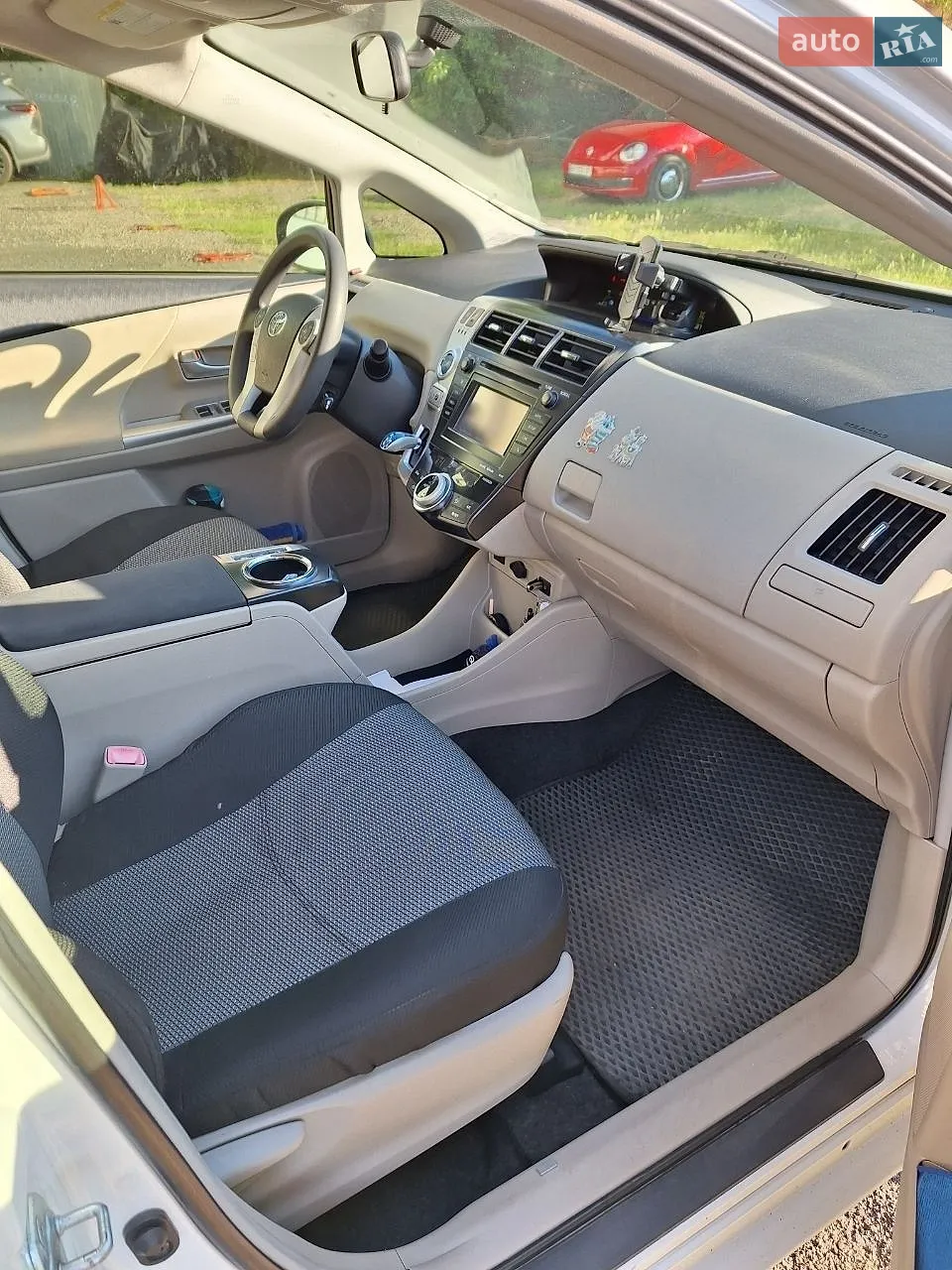 2012 Toyota Prius v (+) - мініатюра 25