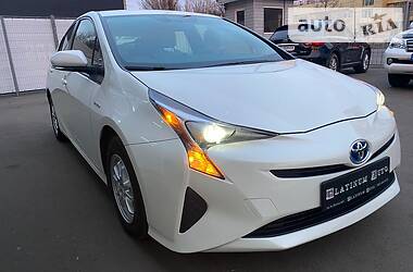 Хэтчбек Toyota Prius 2016 в Одессе