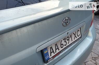 Седан Toyota Prius 2000 в 