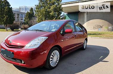 Седан Toyota Prius 2006 в 
