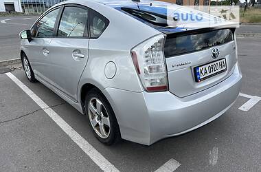 Хэтчбек Toyota Prius 2009 в Киеве