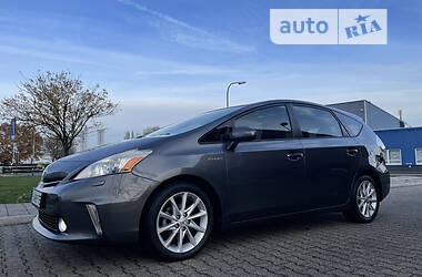 Хетчбек Toyota Prius 2012 в Дніпрі