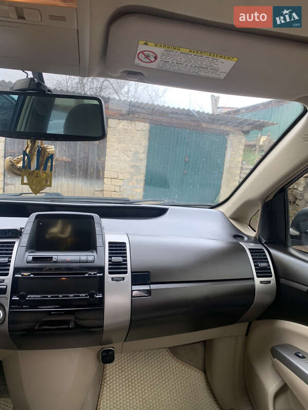 Хетчбек Toyota Prius 2005 в Могилів-Подільському
