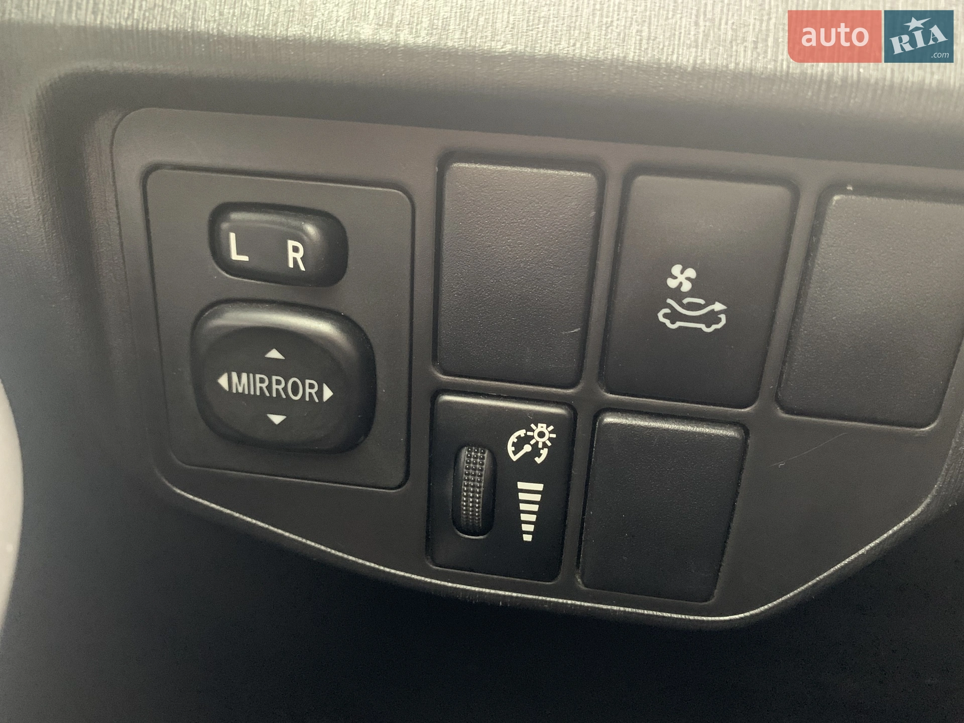 2012 Toyota Prius - мініатюра 12