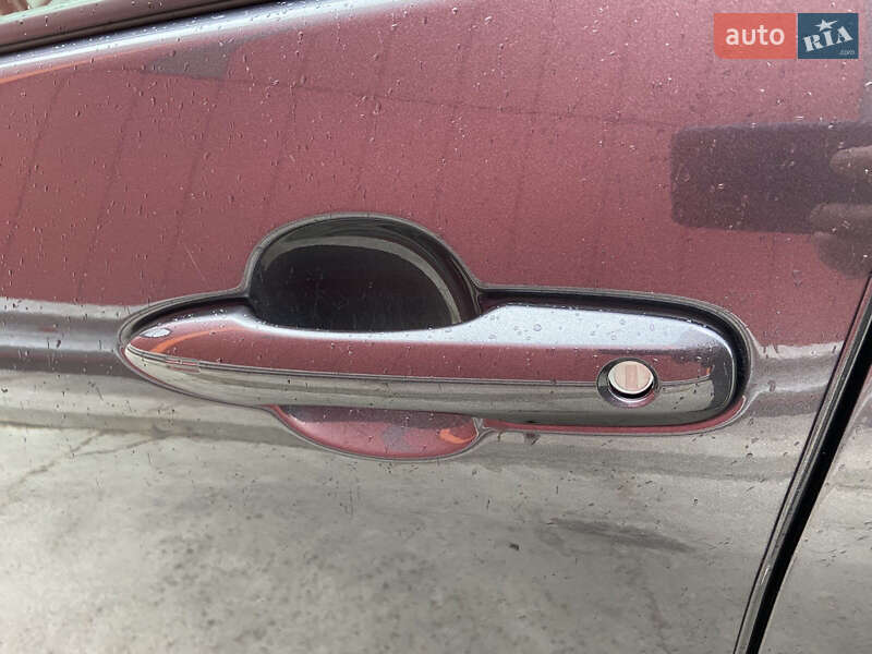 Хетчбек Toyota Prius 2019 в Києві