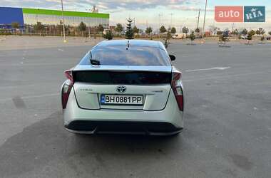 Хэтчбек Toyota Prius 2016 в Одессе